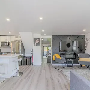 cheerful-3-bedroom-house.niagara-fallshotels.com/